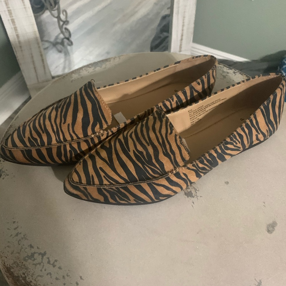 A New Day slide ons size 8.5